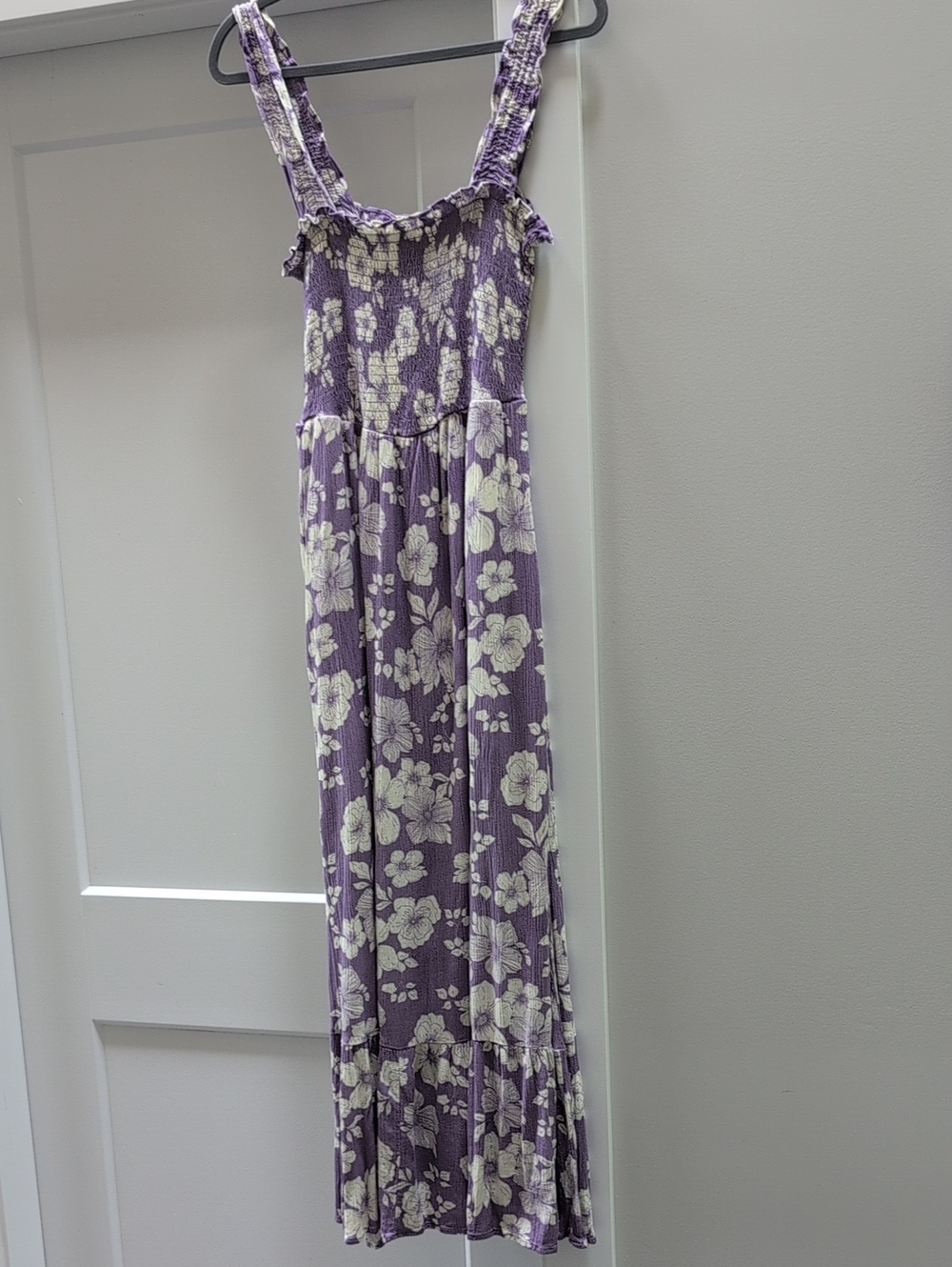 Ricki's Lavender and White Smocked Top S - Picture 1 of 3